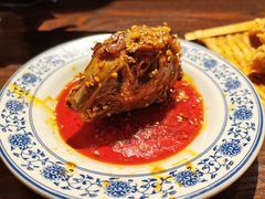 张妈兔头-爆炸头阿姨小四川正宗川味小吃(无任何分店)