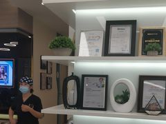 -维乐口腔(美维云门诊陆家嘴店)