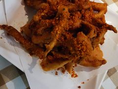 -新大咀港式茶餐厅(宝山万达店)