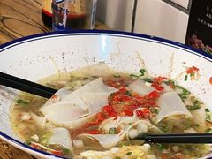 -白露塘杀猪粉(药王街店)