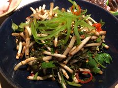 酸菜折耳根-山石榴·贵州菜(丰盛里店)