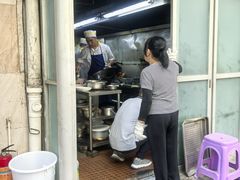 -巫记鸡饭店