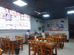 大堂-兆辉木炭海鲜烧烤·海鲜小炒