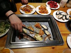 -钦瓦台时尚自助餐厅(银泰城店)