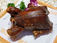 -小董哥烤串·爆汁大油边(故宫店)