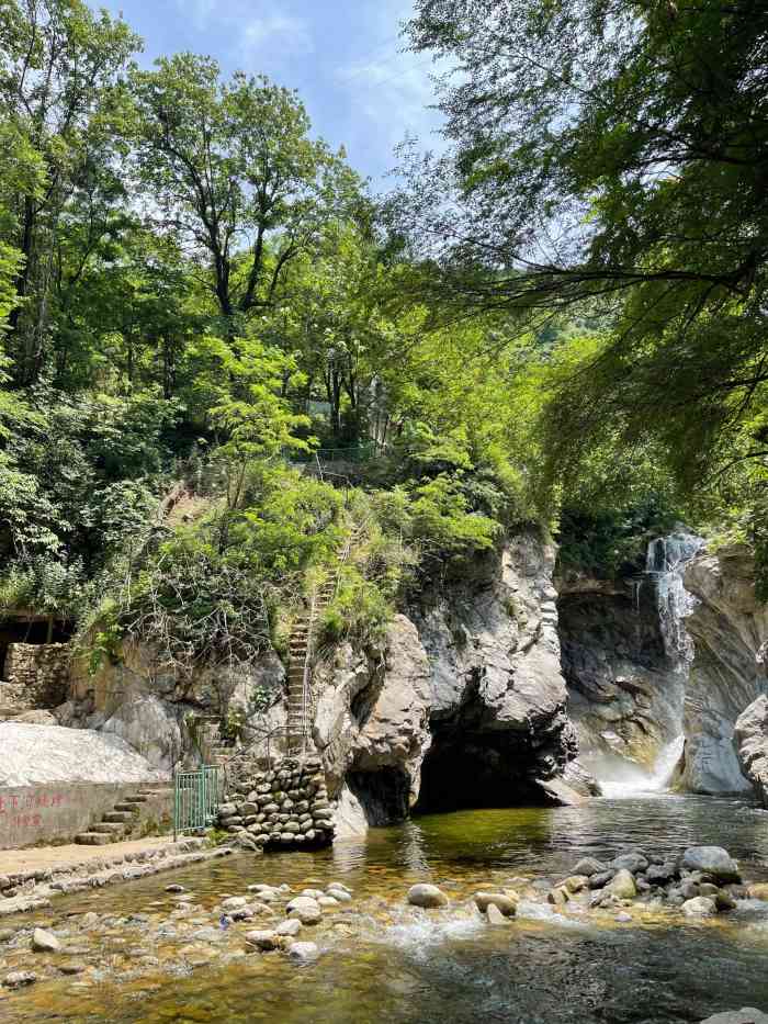 长安高冠峪风景区-"《清平乐·芒种》彤云暑雨,泽草飞金絮.