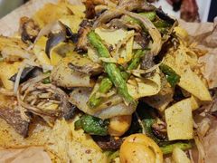 -小河公主秘制烤羊腿(小绿谷店)