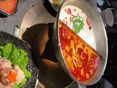 -湊湊火锅·茶憩(新中关购物中心店)