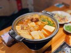 肥牛泡菜锅-和食亭·自助·烤肉·寿喜烧(海创园店)