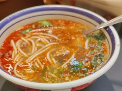 -云阿蛮云南生烫牛肉米线(奉贤路店)