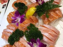 -青瓦餐厅·生鱼片·韩园烤肉(西塔店)