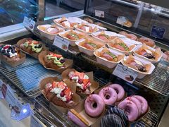 -巴黎贝甜(大宁国际商业广场店)