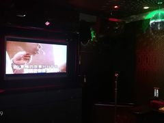 -乐翻天量贩式KTV(聚丰园路店)