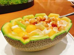 海鲜哈密瓜船-临江酒店-中餐厅