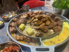 -哈哈碳都·牛肋条无限自助烤肉(台江万达店)