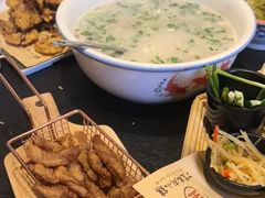 -丁里羊肉小镇(天鹅湖总店)