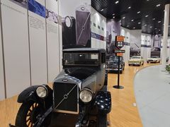 -杭州中沃沃尔沃4S店(滨江区店)
