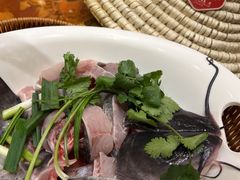 -野山舂·贵州现舂酸汤牛肉(东山店)