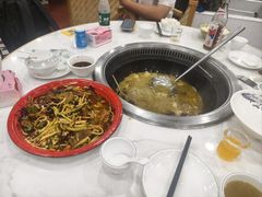 -九妹农家大铁锅东北菜(江湾店)