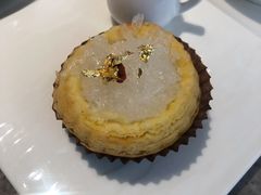 杏仁燕窝酥皮蛋塔-玖尹-新派中式餐酒馆