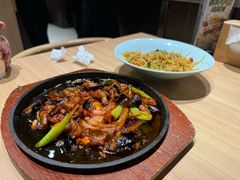 -宏状元现熬粥·京味菜(三里河店)