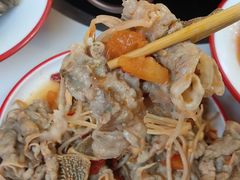 -毛辣果·贵州红酸汤牛肉火锅(西单店)