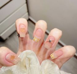 -兔猫ToMoreNails美甲美睫