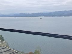 -千岛湖忆湖度假酒店(中心湖景区店)