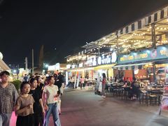-席娜卡琳火车铁道夜市