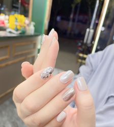 -情同手足美甲美睫