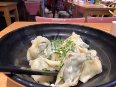 -真真鲜馄饨店(启蒙路店)