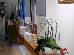 -五月艾·艾灸养生馆(静安店)