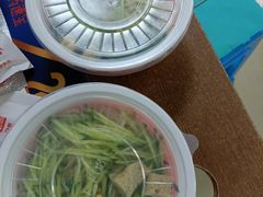-喜大叔秘制凉皮肉夹馍米粉(四通路店)
