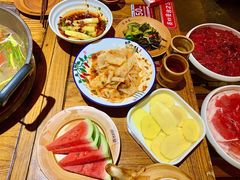 -快活林酸汤鱼鲜品火锅店(甲秀楼店)