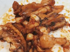 -蛙两只美蛙鱼头火锅(恒茂店)