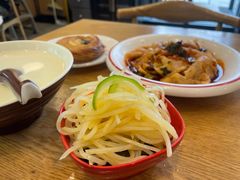 -三好食堂(煎饺·馄饨·肉饼米线·盛世广场店)