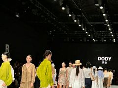 -荔秀服饰文化街区