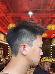 -东方先生国潮男士理发馆