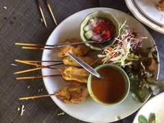 -Dash Teak House