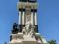 -阿方索十二世纪念碑