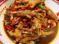 -堂瓦里·33年传统赣菜(第一街区店)