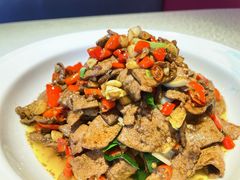 -俏湘厨•地道湘菜(建华南路店)