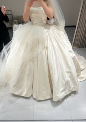 -PAI婚纱礼服设计馆【大牌租赁/高级定制】