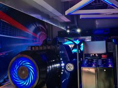 -嗨翻Hi-Fun竞技主题乐园·蹦床亲子生日轰趴(国光1937店)