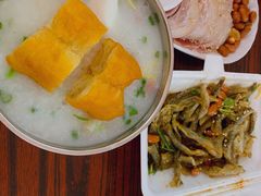 -陈老添美食店(宝华路店)