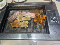-爱客得牛排海鲜烤肉·火锅自助(春熙路黑金好店)