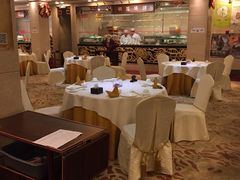-顺峰海鲜酒楼(省府店)