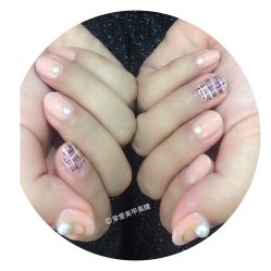 镶钻十字纹-挚爱美甲Bloved Nail