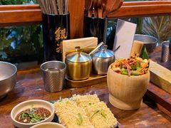 -银米·云南传统过桥米线(双廊黑金冠店)
