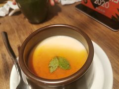 黑糖豆花-云海肴云南菜(浦江欢乐颂店)